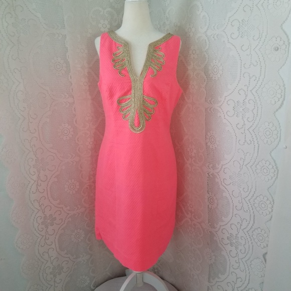 Lilly Pulitzer Dresses & Skirts - Lilly Pulitzer Pink and Gold Shift Dress